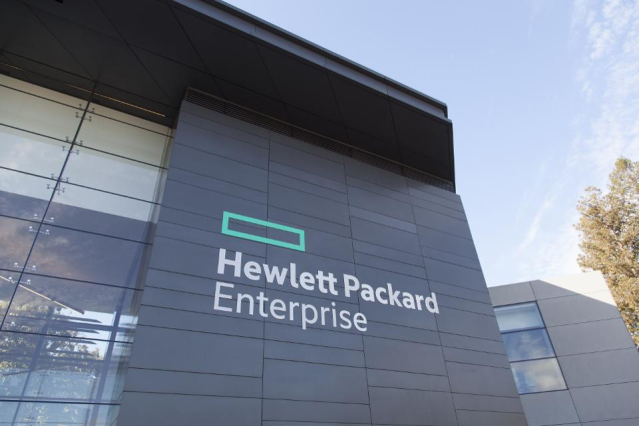 DoreenVoo's tweet photo. 'How New HPE Robot Cut Order Times From 24 Hours To 1 Hour' https://t.co/1lb5L49Kng https://t.co/RBBDX3yfcB