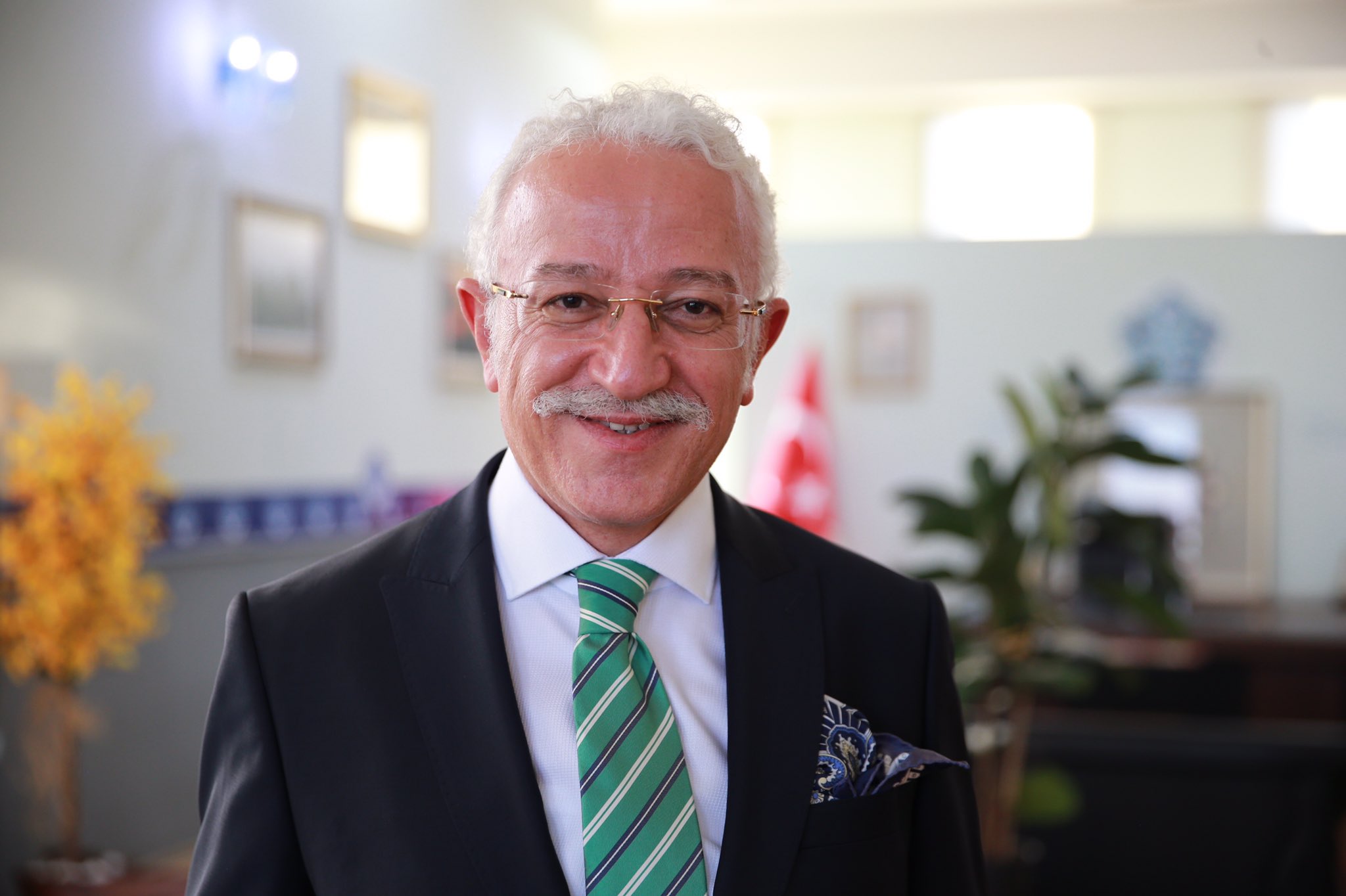 Necmettin Erbakan Universitesi On Twitter Rektorumuz Prof Dr Cem Zorlu Turkiye Nin Otomobili Gelisen Ve Buyuyen Turkiye Nin Nisanesi Olacaktir Uretim Bandindan Cikan Turkiye Nin Ilk Otomobillerine Talibiz Https T Co Drjncrxuoc Https