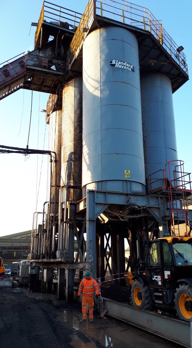 The team at Bardon Hill have carried out extensive works replacing major parts on standard Havens plant. All set for 2020 to provide excellent customer service to both the delivered and collect asphalt market! @AggregateUK  <a href="/express_asphalt/">Express Asphalt</a> #constructionuk #CustomerExperience