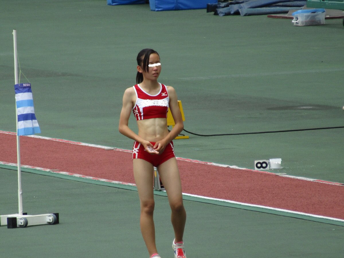 陸上女子の腹筋❷