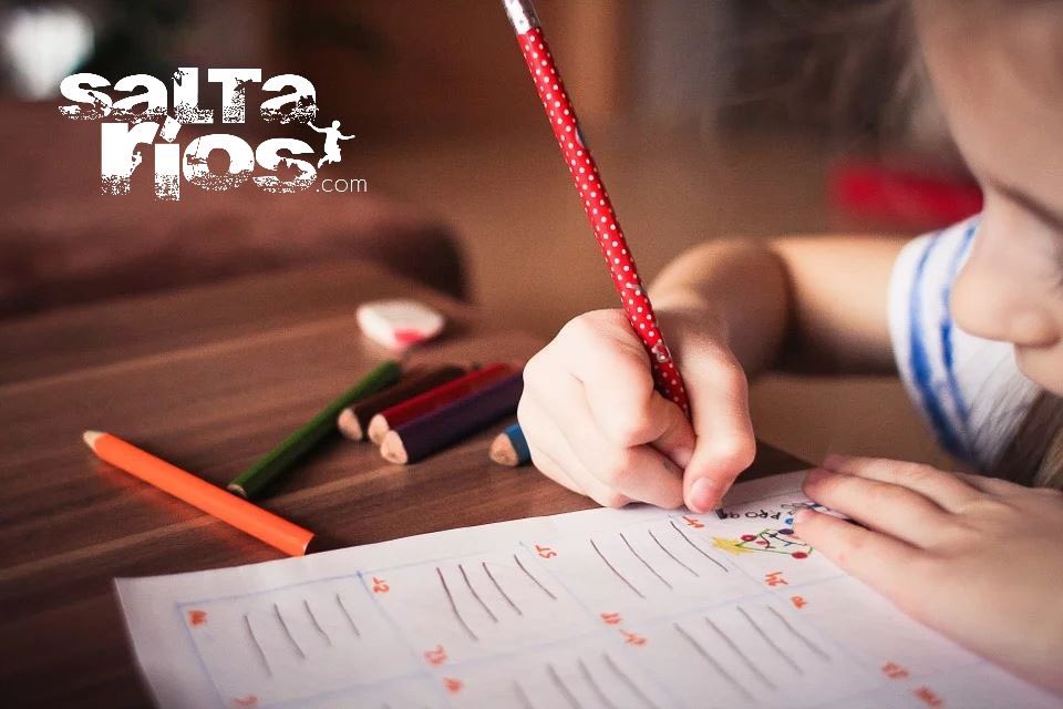 SaltaRios's tweet photo. ¿Estás escribiendo la carta a los #ReyesMagos? 

Regala experiencias inolvidables con #SaltaRíos #TurismoActivo #Ecoturismo #Rafting #Barranquismo #Senderismo #Multiaventura #Cultura #Deporte #Gastronomía #Naturaleza #Andalucía ➡️  https://t.co/nQooqn0egB https://t.co/Sr88LZwugk