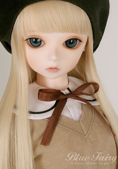 Dolk 即納情報 Blue Fairyから 60cmサイズドールの Bf Diana がやってきました パッチリとしたアーモンドアイに 乙女らしい柔らかな表情が魅力的な美少女です 明るめトーンのナチュラルメイクにもご注目ください Pc T Co M5usugt969