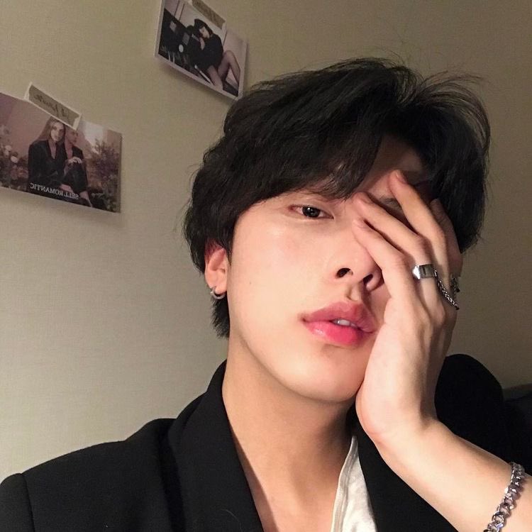 -𝙏𝙤𝙮 tweet media