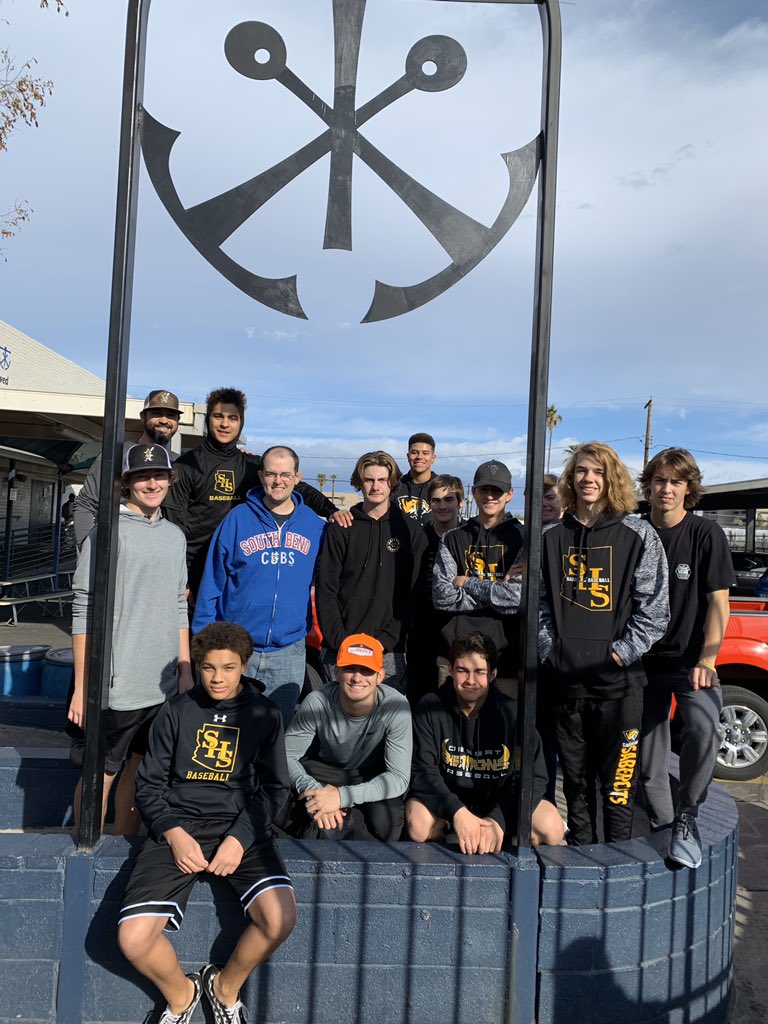 SaguaroBaseball's tweet photo. To give the gift of your time and help those in need, taking care of others, that is what character and leadership is all about. @SaguaroSUSD @Saguaro_HS #menofcharacter https://t.co/CNLaG0LkUm
