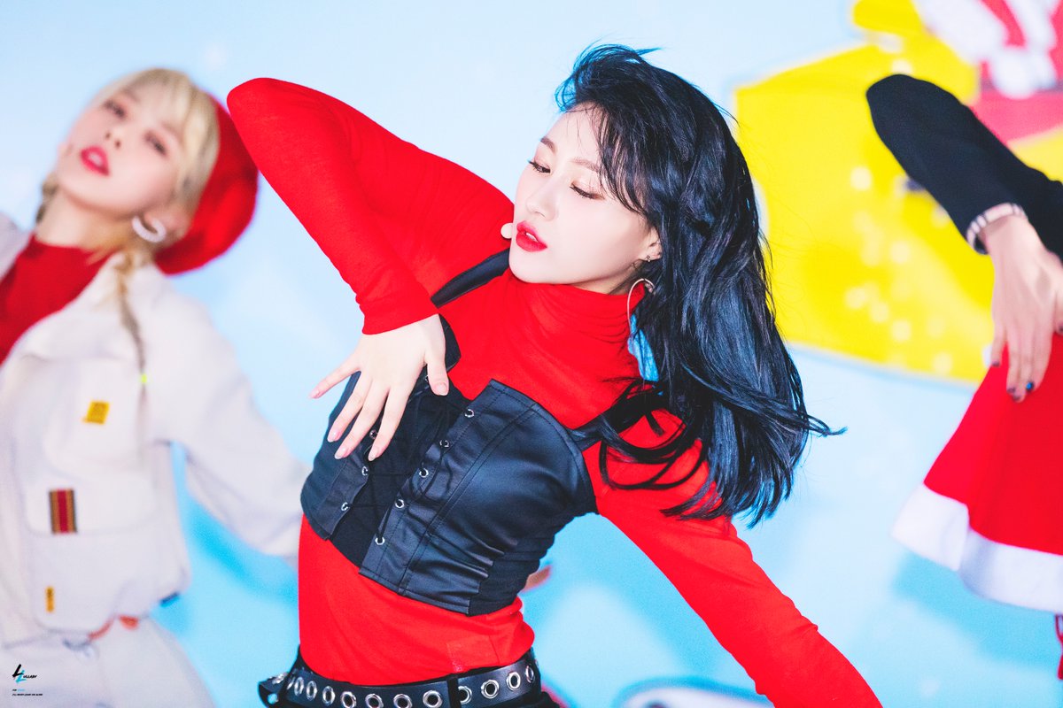 191224 드림캐쳐 시연 코엑스

이시연
멋있어

#드림캐쳐 #시연
#Dreamcatcher #siyeon
<a href="/hf_dreamcatcher/">드림캐쳐 Dreamcatcher</a>