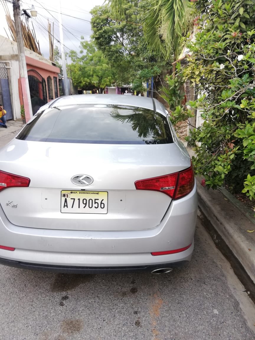 andibelromn's tweet photo. Me acaban de robar el vehículo del frente de mi casa, por favor si alguien lo ve sería de mucha ayuda si me informa. RT POR FAVOR ! https://t.co/mAraShVQDk