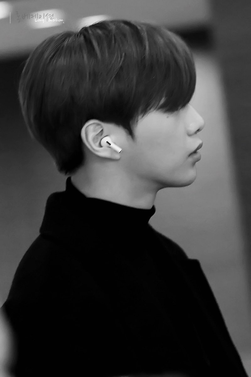 LongVaca1210's tweet photo. #kangdaniel
#강다니엘 
#WeAreWithDaniel
#강다니엘_사랑해

🤍🖤

- 191125 https://t.co/q8udgeOeHb