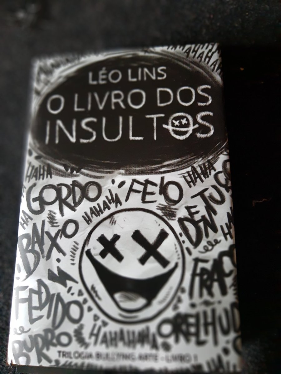 O Livro dos Insultos