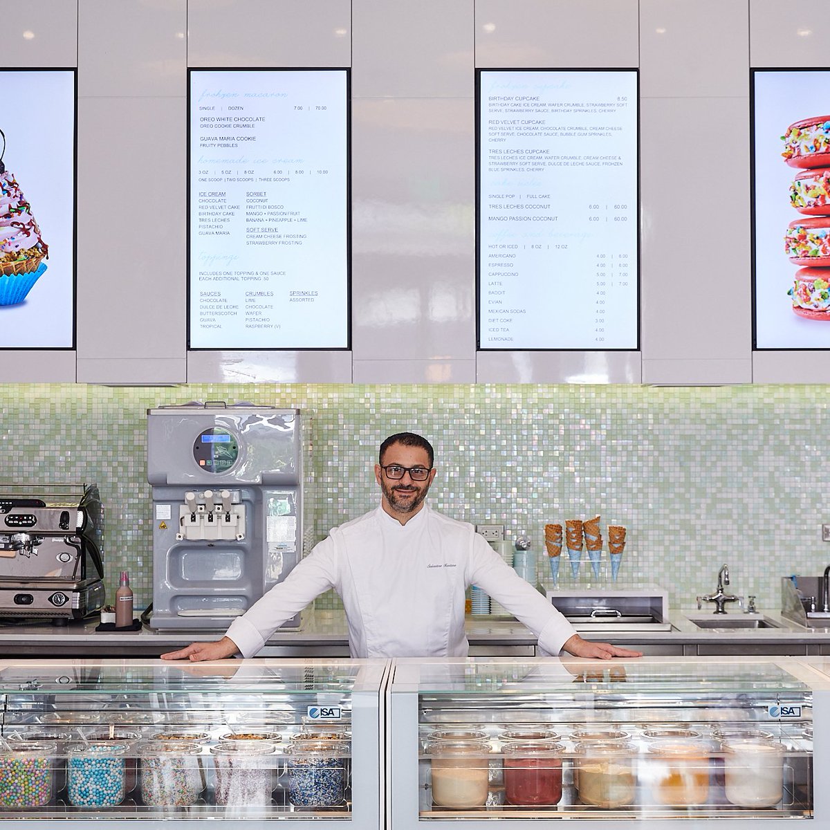 designdistrict's tweet photo. Is 🍦 your Friday feels? Lucky for you, @frohzenmiami, created by Executive Pastry Chef Salvatore Martone, is NOW OPEN at #MiamiDesignDistrict.📍In the courtyard of @lejardiniermia in Paradise Plaza. https://t.co/JIi3In4S3L https://t.co/UN8ntivNgu