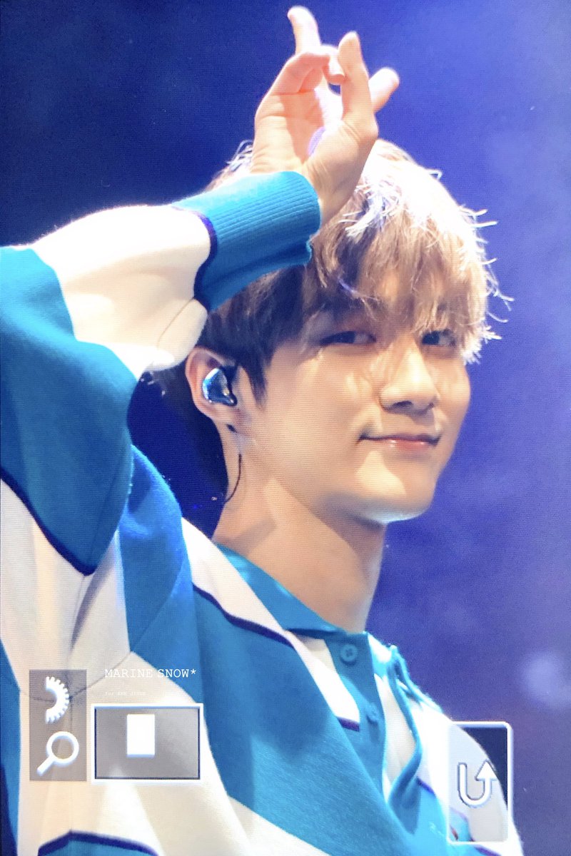 marinesnow0220's tweet photo. 191225 프리뷰 
크리스마스 콘서트 수고해써👏🏻👏🏻

-

#크나큰 #지훈 #김지훈 
#KNK #JIHUN #KIMJIHUN
#지훈짱짱 @KNKOfficial220 https://t.co/efdQVImsJZ