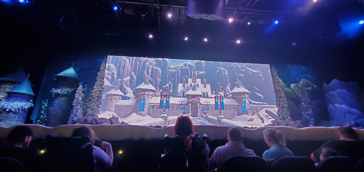 NFlems's tweet photo. Big thanks to @WDWGuestService Tyesa in Frozen Sing-Along for rewarding those following directions! She obviously knows how to go with the flow while making sure everyone has a great experience! #CastCompliment https://t.co/MB0rQkMCWl