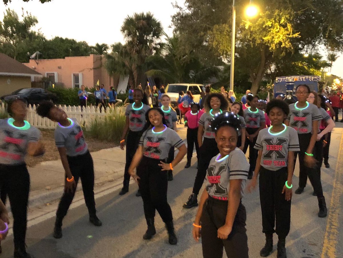 porschia_grace's tweet photo. BIG Congratulations to the Excellent Ladies of #XhibitStepTeam for their first place win at the Lake Worth Holiday Parade! #fierce14 @MrsE_McCarthy https://t.co/D0MLa0ymyz