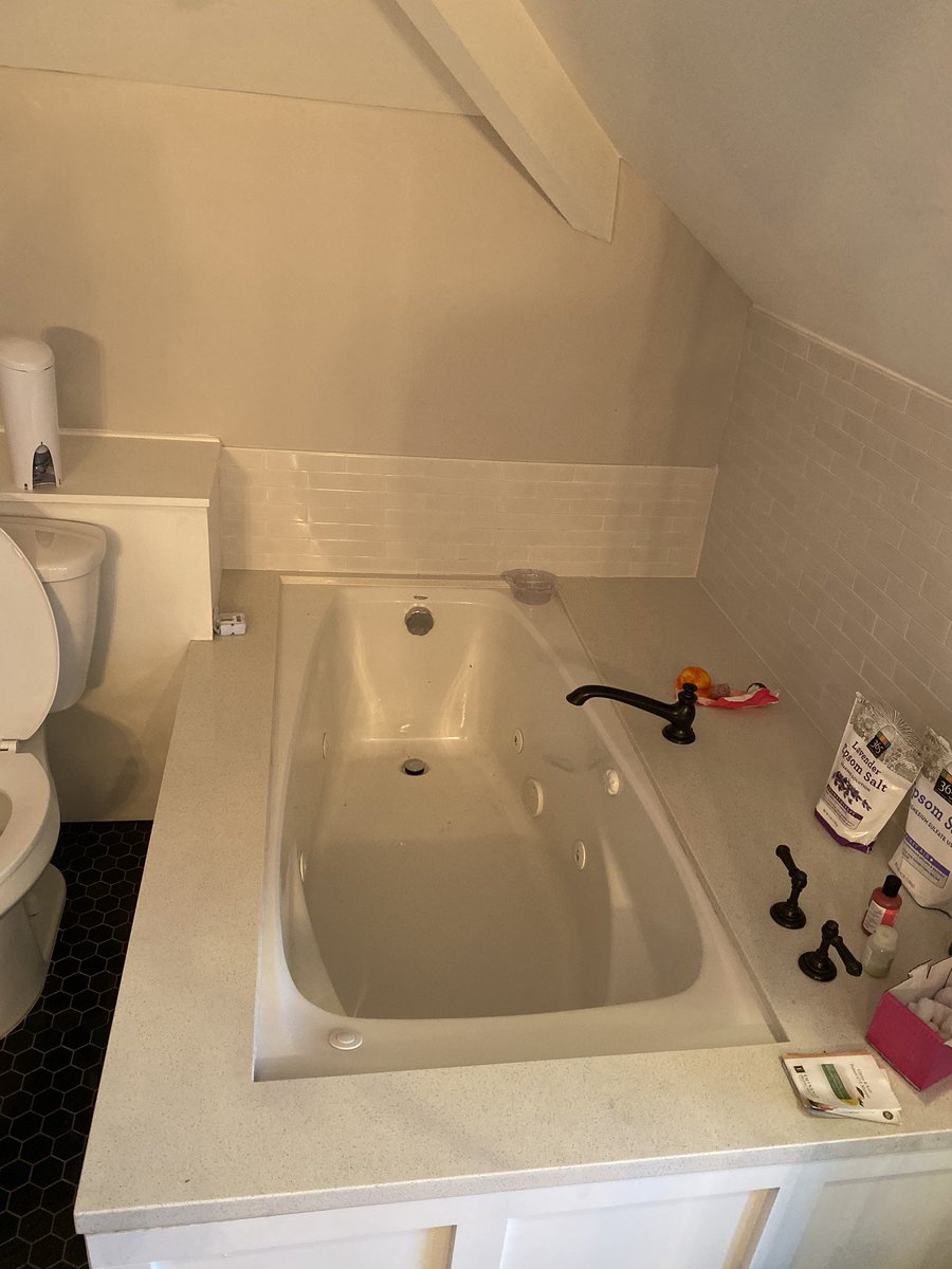 Brittany The Bath Tub God tweet media