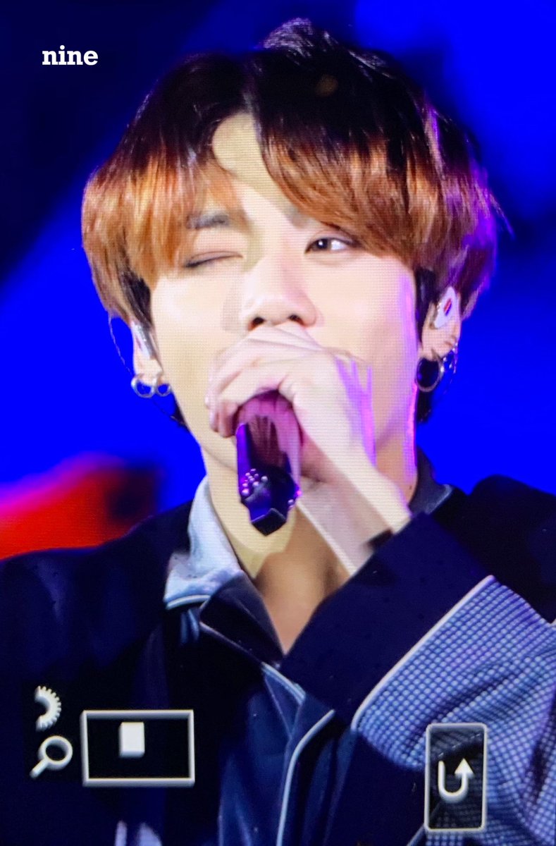 𝗡𝗶𝗻𝗲 나인 tweet media