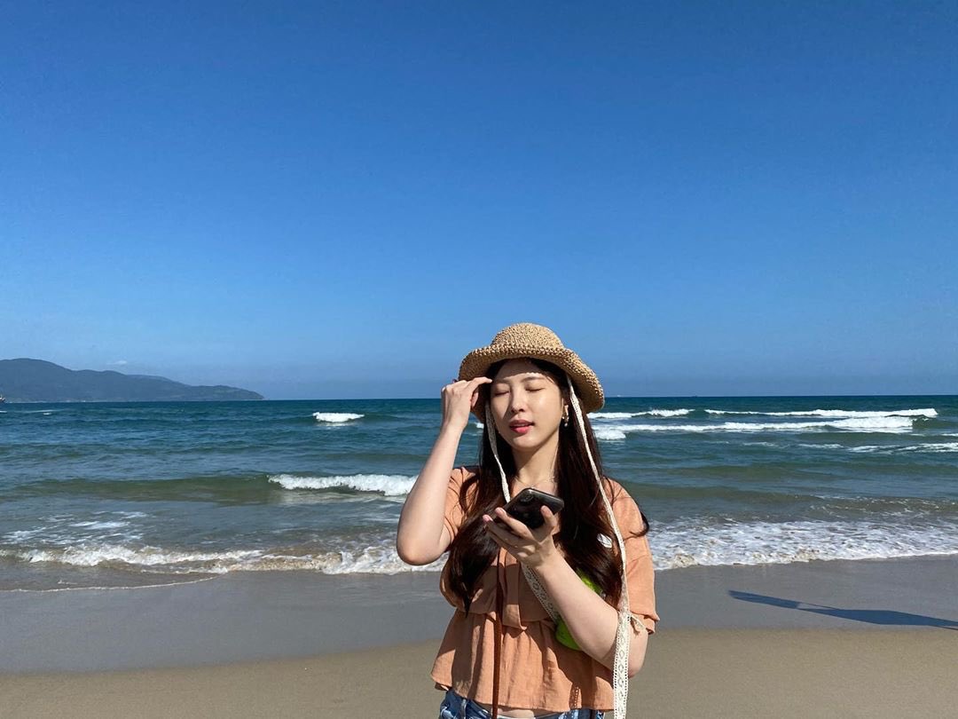 lee haein pics tweet media
