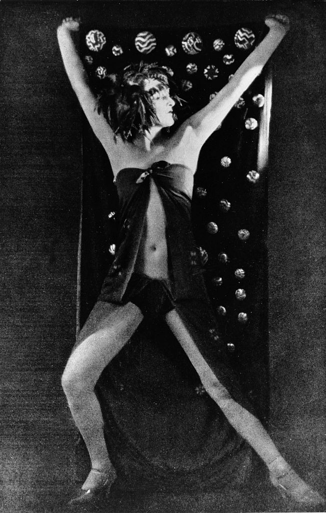 A product of the sexually and socially liberated period of German history called the Weimar Republic, Anita was the daughter of a violinist father and actress mother, who was dancing in Berlin cabarets by age 16, in 1917.