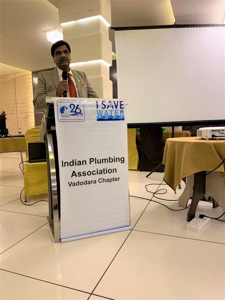 OfficialIPA's tweet photo. #IPAVadodaraChapter Office bearers, Jayesh Shah -Chairman, Pranay Parikh - Joint Secretary, Niraj Chandran - Executive Committee member, addressing the audience during the #KnowledgeSeries on "Basics and Design of #WaterPumps" in Vadodara, on 10th January.
#27YearsofIPA https://t.co/sukSOhuTAw