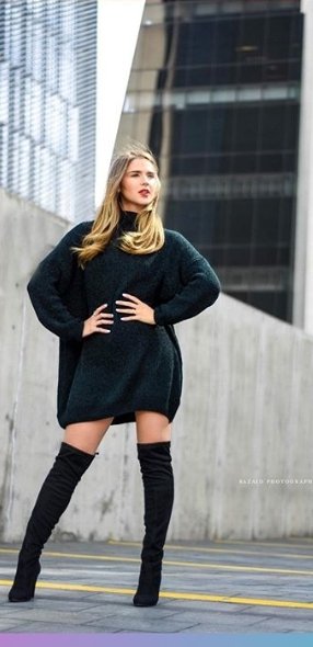 Emiliaook's tweet photo. Empecé este año 2020 con un nuevo look. ¿Les gusta? 😌😏🤔 https://t.co/YpDcnnnx48