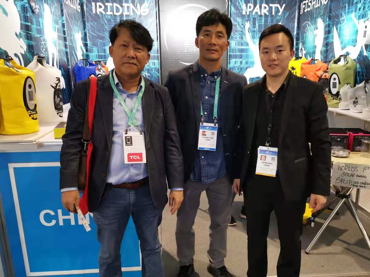 Ztarxeflatable's tweet photo. Day 4 @CES2020 - Last day with perspectiveness customers! https://t.co/aLU0mvhtiN