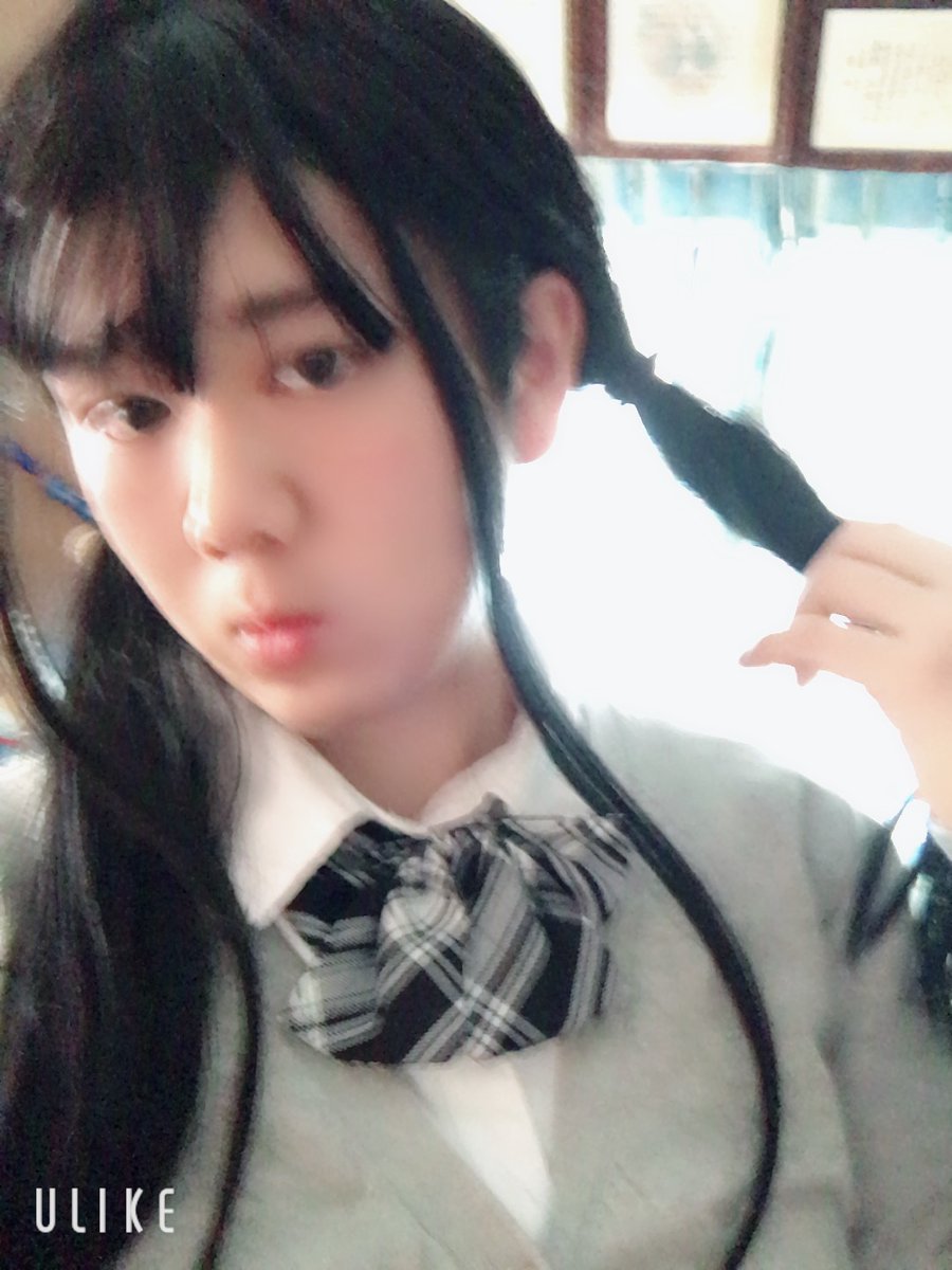 Machika_josou's tweet photo. センター1週間前なので女装しました
笑うの下手くそ太郎
#女装
#男の娘
#女装さんと繋がりたい 
#女装大佬 https://t.co/0ssbBJfOM2