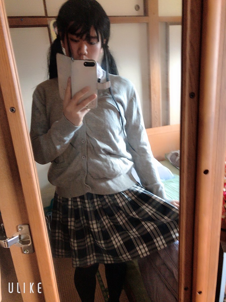 Machika_josou's tweet photo. センター1週間前なので女装しました
笑うの下手くそ太郎
#女装
#男の娘
#女装さんと繋がりたい 
#女装大佬 https://t.co/0ssbBJfOM2