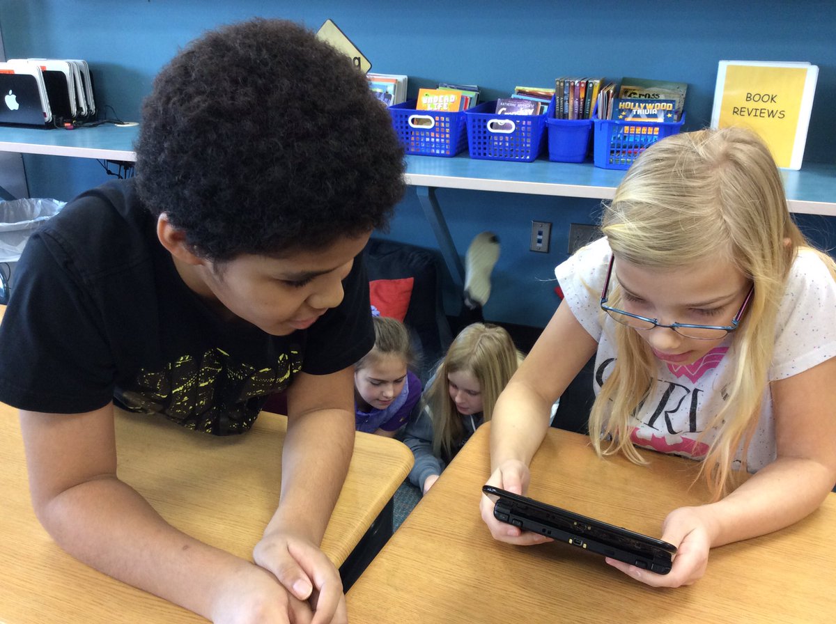 DLarsonSGR4's tweet photo. The students earned an electronics party!  We laughed, had fun, worked together and played together.  It was an awesome celebration! https://t.co/o2FqWHwjIZ