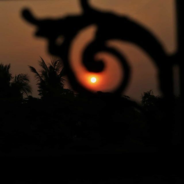 shareitralph's tweet photo. As a new day shines over you,  remember that it is God's declaration of His faithfulness. That there is reason to hope and to believe. His mercies are new every morning. Great is His faithfulness. 
#sunrise #siemreap #cambodia #random #photography #insta… https://t.co/OjSg427EHh https://t.co/z0WuG0cXhq