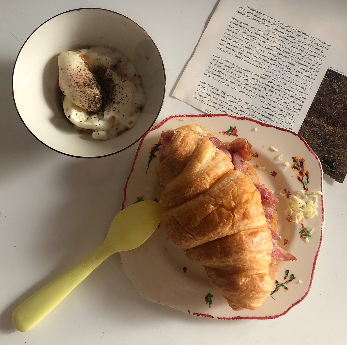 𝖠 𝖼𝖺𝗄𝖾'𝗌 𝖼𝗁𝗋𝗈𝗇𝗂𝖼𝗅𝖾 🍰 tweet media