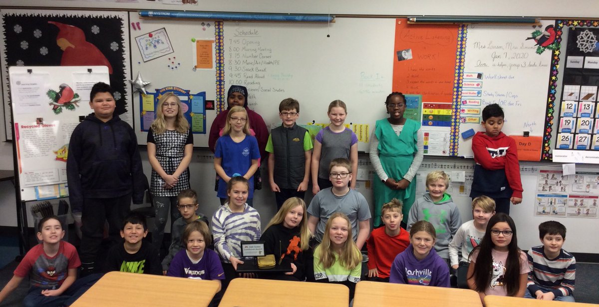 DLarsonSGR4's tweet photo. YES!  Proud winners of the SGR lunchroom award! https://t.co/Tx2bfoIf12