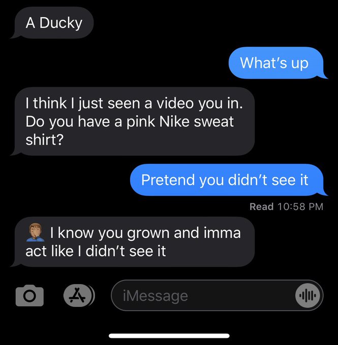 Lmaooooo my brother texted me #TwitterMomentsOfTheDecade https://t.co/ApsQviqzf3<a href="/tag/twittermomentsofthedecade"class="tags">#TwitterMomentsOfTheDecade</a>