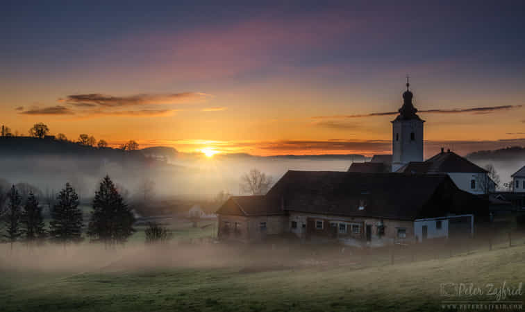 Into the sunrise by Peter Zajfrid dlvr.it/RMqclB #Photography
