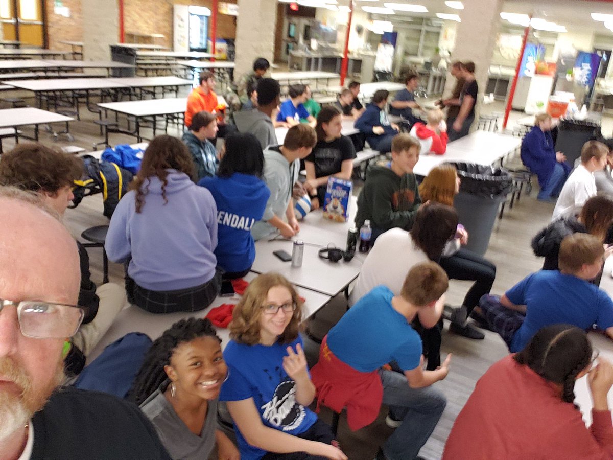 lsshoreband's tweet photo. Band Lock-In.   2020..... Awesomeness!!!!!
@LSHSShorian https://t.co/Kj5FGwUiqL