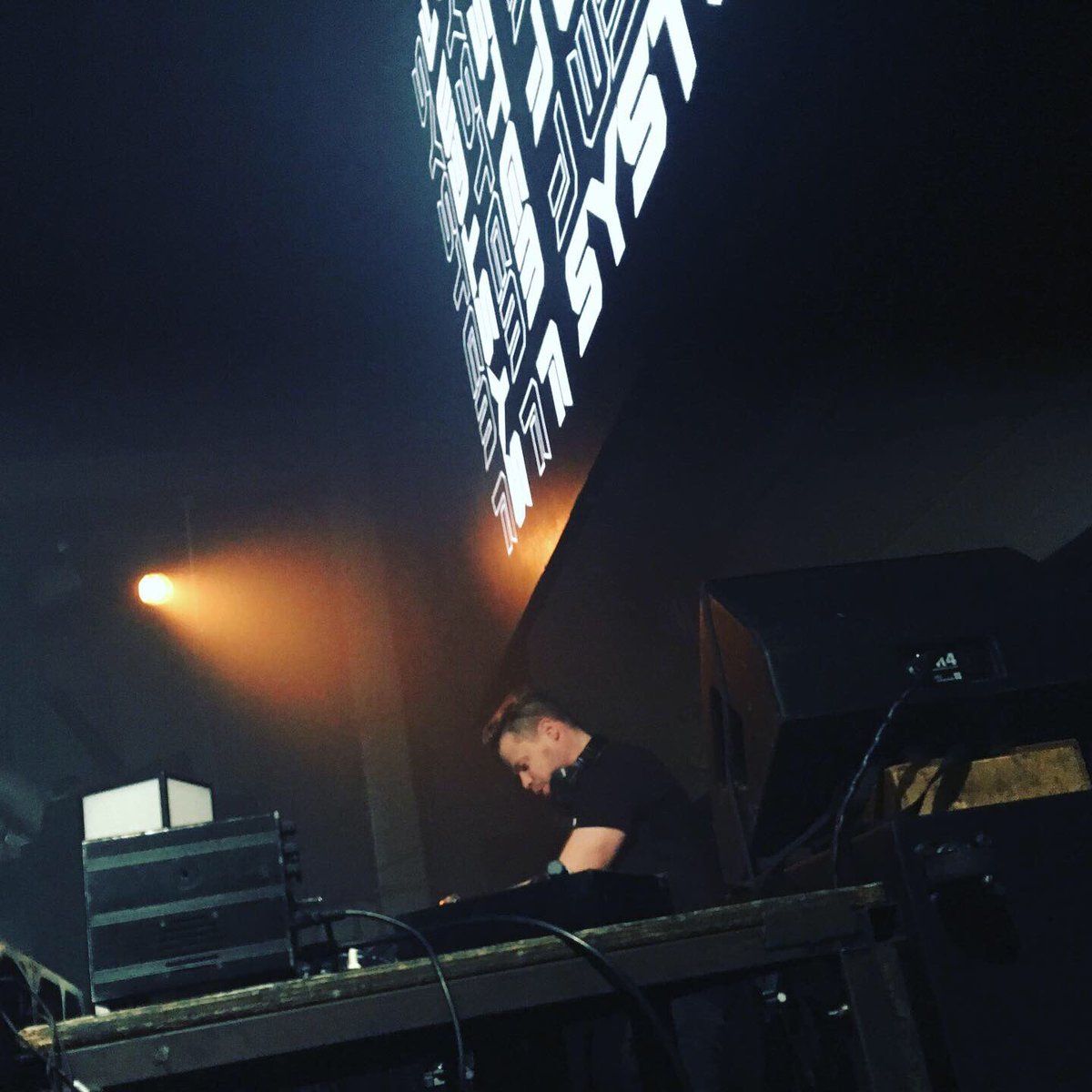 djMAOmusic's tweet image. Looking back last Saturday🤠‼️Great start of the 2020 with #SystemF a.k.a @FerryCorsten 🔥🔥 Thanks a lot amazing DJ set and hopefully see you again soon🙌🏻 

instagram.com/p/B7KpNStASHJ/