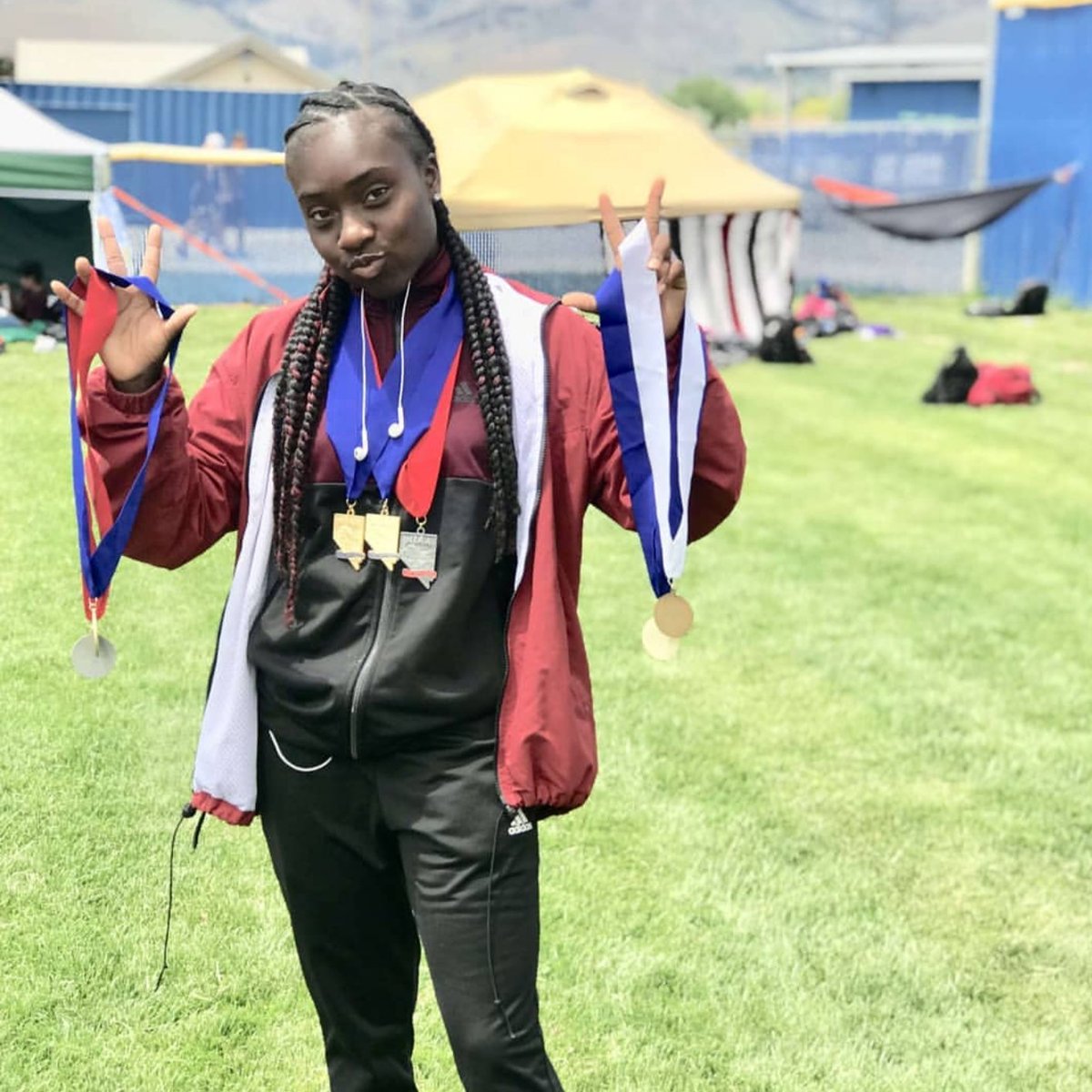 KingRedrick's tweet photo. 🚨🚨 2020 women class just added The Nevada State Champion in the 100 and 200 From Las Vegas Del Sol High School welcome CharLeyanse...@DSATRACK_FIELD #BuildTheFort The Future is now #PipelineStrong https://t.co/vh3o4TxYKp