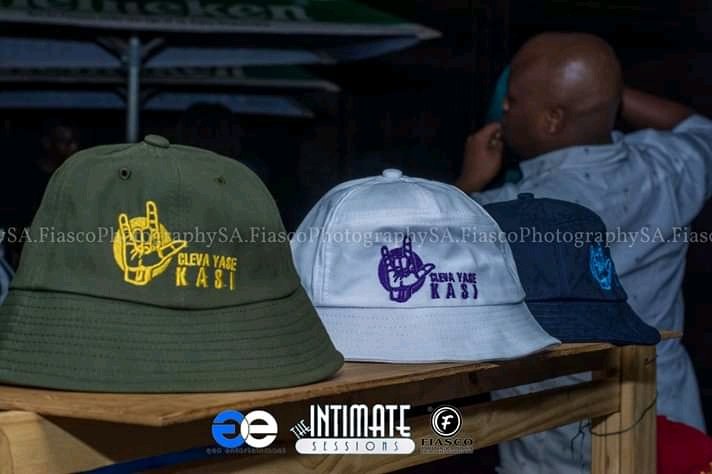ClevaBoutique's tweet photo. Cleva Yase Kasi Spottis Now Available For As Little As R120 Each. To Place An Order,
WhatsApp: 079 392 5154
Call: 065 929 1896
#DJSBU @djsbu 🙏🙏 https://t.co/KcPX6j5JPC