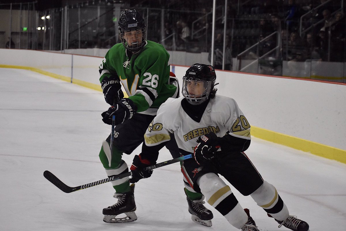 uncaged_fhs's tweet photo. Great game against Woodgrove tonight!! 9-1 win for @FreedomHackey on Senior Night!!
Photos by @itstheavacado. https://t.co/6kzlAq3Rsd