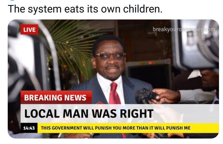 mnurferuz's tweet photo. Dennis Itumbi beaten like a stray dog by police his Tangatanga counterpart #MosesKuriaArrested, senator orengo is wise a man https://t.co/Yz6s2qKXxi