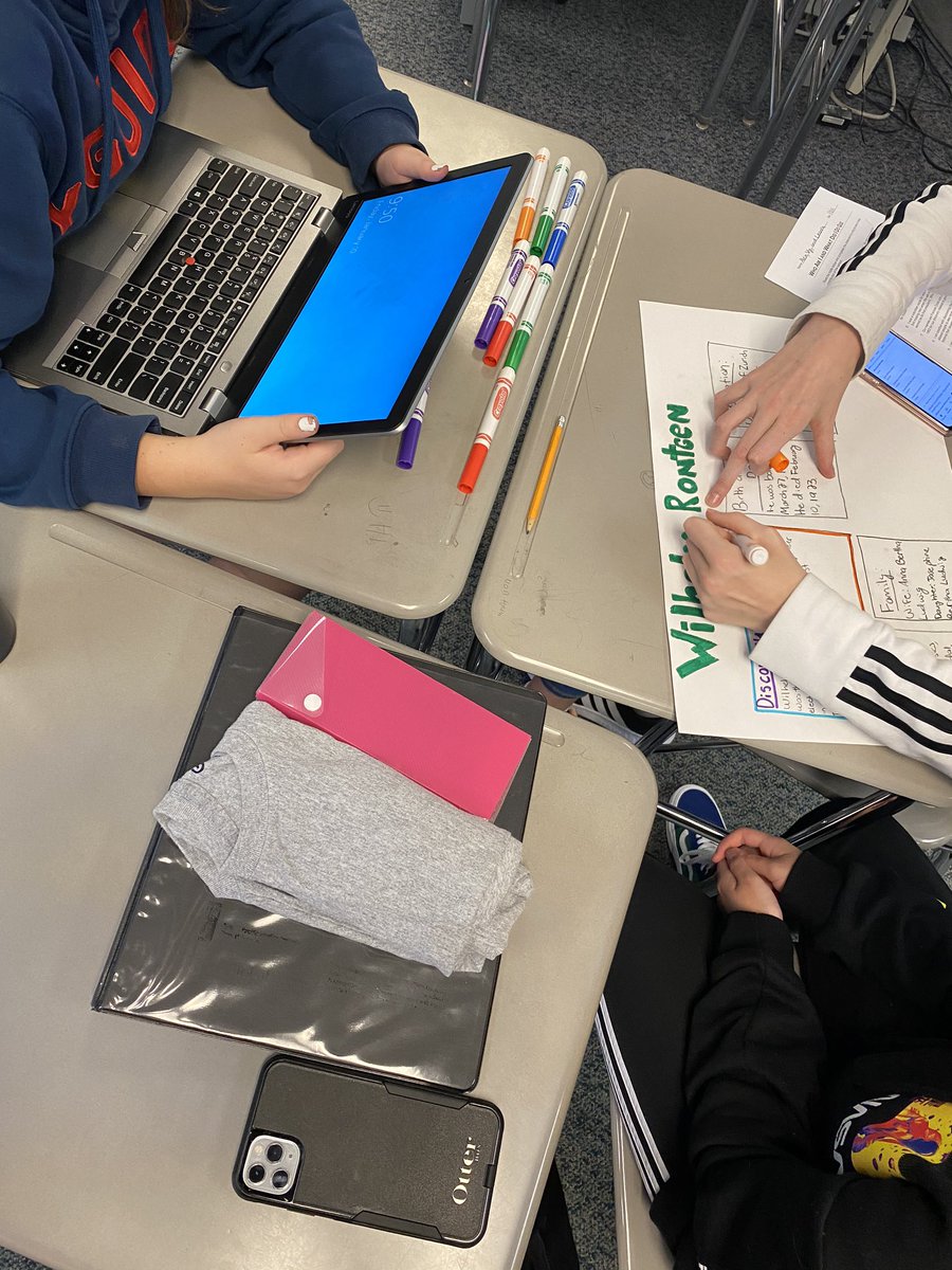 MsNewman_Math's tweet photo. In STEAM elective today we researched important medical events and people. The students made posters and presented their findings #STEAM #ECMS #GAMEONIMPS https://t.co/6ga3dUrmSQ