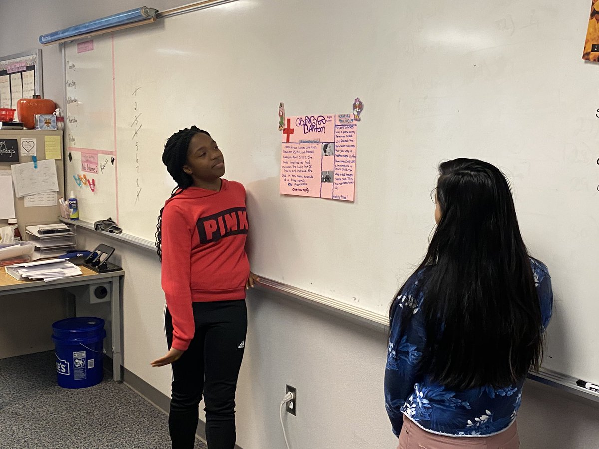 MsNewman_Math's tweet photo. In STEAM elective today we researched important medical events and people. The students made posters and presented their findings #STEAM #ECMS #GAMEONIMPS https://t.co/6ga3dUrmSQ