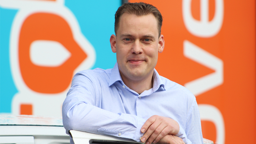 franchisegids's tweet photo. Roel Steunenberg nieuwe directeur Autohopper #franchise #Autohopper #automotive
Lees hier meer: https://t.co/KBXtzniBzr https://t.co/rd0CFb22yl