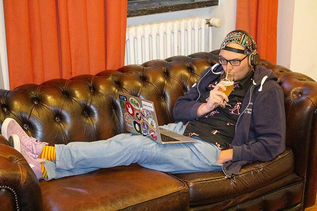 Launch Cafe tweet media