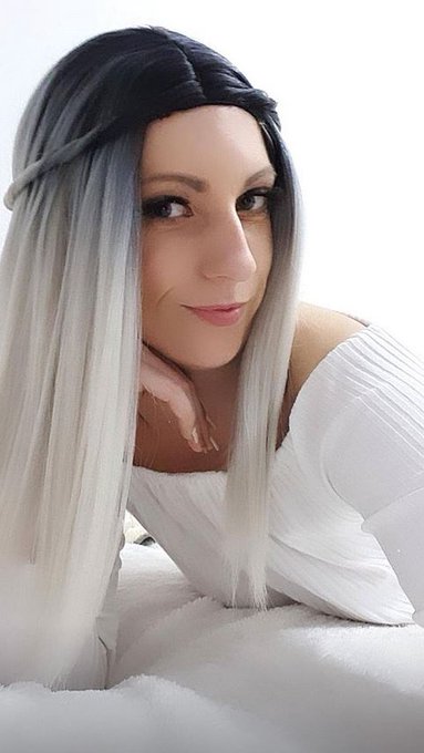 Guten Morgen🥰 seid Ihr alle schon flei&szlig;ig? Ich schon 🎥😊.... &Uuml;berzeugt euch doch selbst... https://t.co/ha0wAffWj8<a href="/tag/cuckold"class="tags"><span>#cuckold</span></a><a href="/tag/looser"class="tags"><span>#looser</span></a><a href="/tag/gefickt"class="tags"><span>#gefickt</span></a>