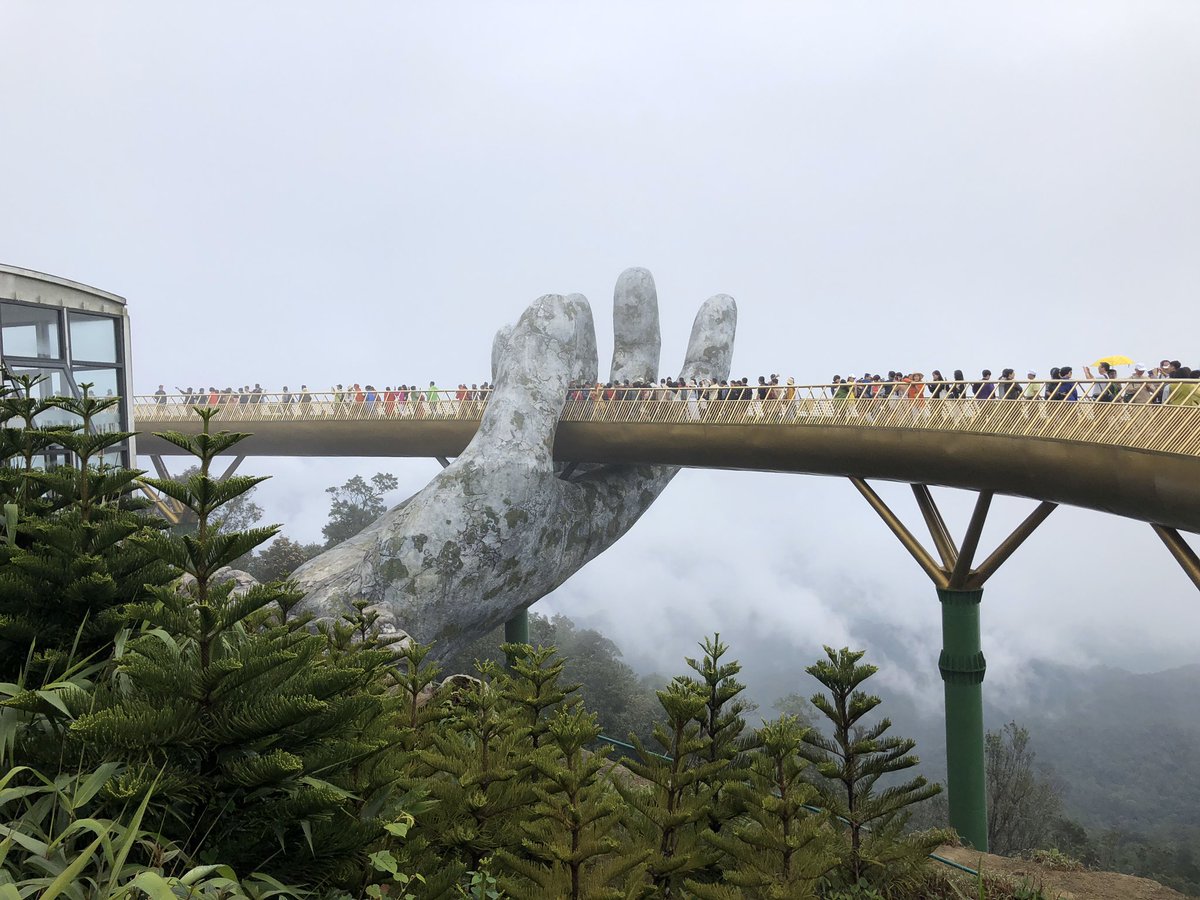 The Golden Bridge, Ba Na Hills, #Vietnam #travel 🇻🇳