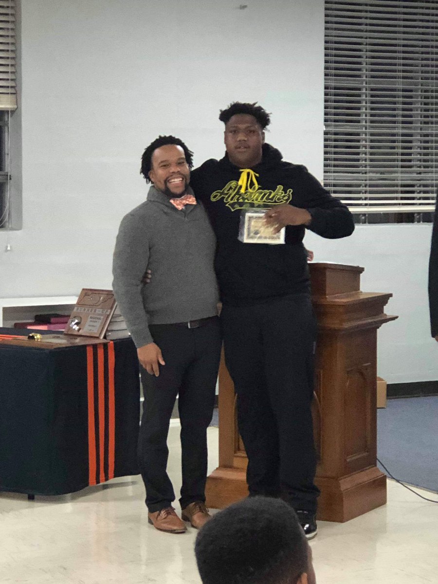 Coach Porter tweet media