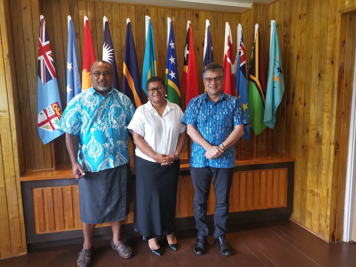 Meeting up with partner agency <a href="/PIDF01/">Pacific Islands Development Forum</a> Sec General Amb. Mara &amp; Team Leader Prog. Mark Borg earlier 2day. Id'ing how 2 support private sector better &amp; esp in areas of sust. transpt, energy, bldg resilience &amp; conservation. Acknow importance 2 work with &amp; thru NPSOs/industry assoc.