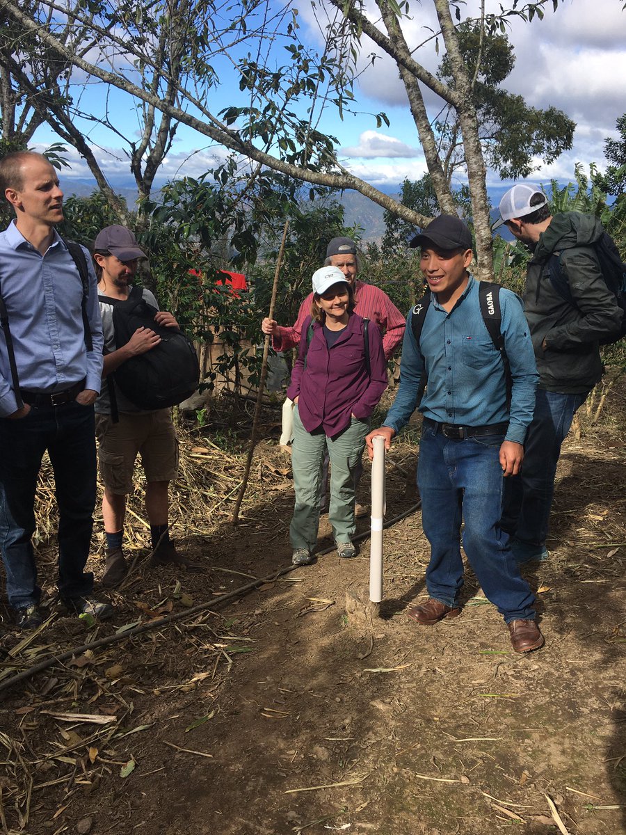 cnolin's tweet photo. @CLAGGeography #fieldtrip to Rabinal and Maya Achí territory afternoon community visit to Chichupaq to witness Qachuu Aloom agroecology projects in action. Pride, deep knowledge, sharing beautiful vision of food sovereignty in complex Guate context #geography #LifeAfterGenocide https://t.co/jHLhchKfOF