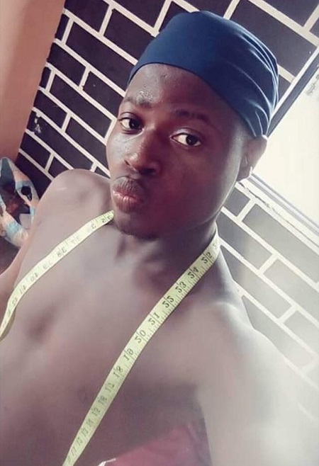 kito_diaries's tweet photo. #KitoAlert

His name is Azeez Kvnq Lavish Alolupoy

Number is 07015027932

Resides around Itegbin Road, Ajangbadi Shibiri, Ojo, Lagos

Works with a gang, and they operate typically of Ojo kito scum. He lures you over to see him and then his gang emerges to get violent with you. https://t.co/9K8SNwUo4M