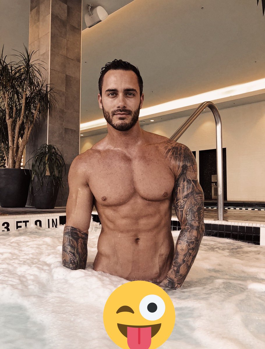 Onlyfans mike chabot Mikechabot OnlyFans