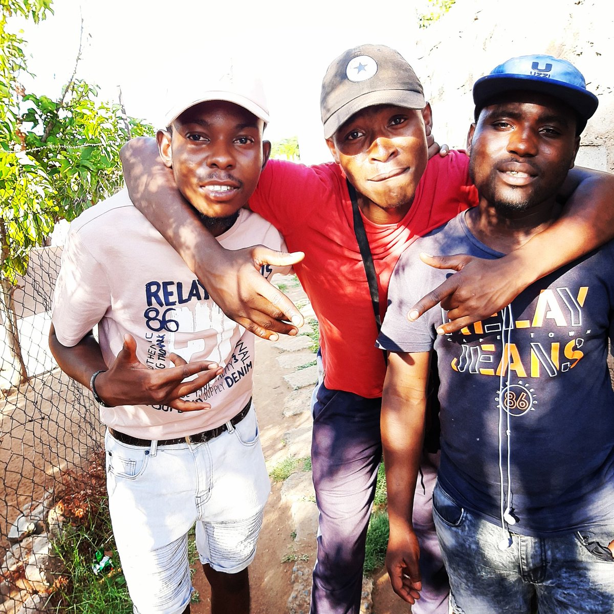 BosspeaP's tweet image. 