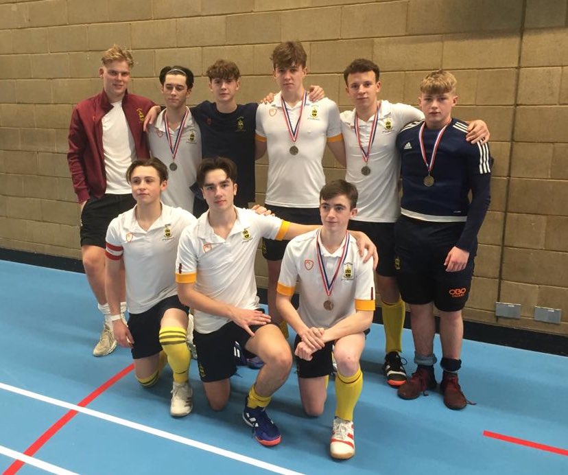 ReptonSchool's tweet photo. Good luck to all four Repton teams, U16 and U18 girls and boys, playing in the the National Indoor hockey finals this weekend @BromsSchool and @WhitgiftSchool1.   Progress of all teams can be seen on https://t.co/hVzsqPtNaK  #defendthearch #Reptonschool @Reptonhockey https://t.co/Id5dXNKckc